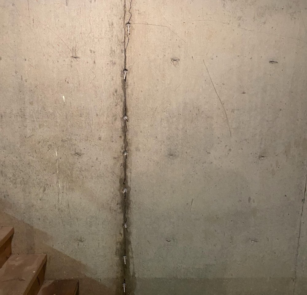 Inside crack repair